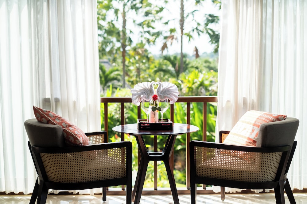 Sanctoo Suites And Villas 58/76
