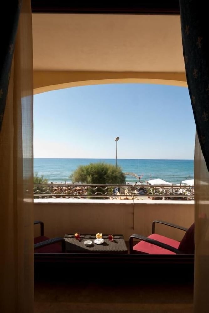 Hotel Riva del Sole 47/50