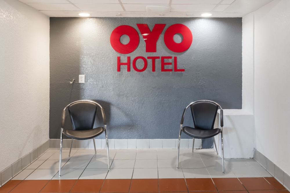OYO Hotel Houston Katy Freeway 22/27