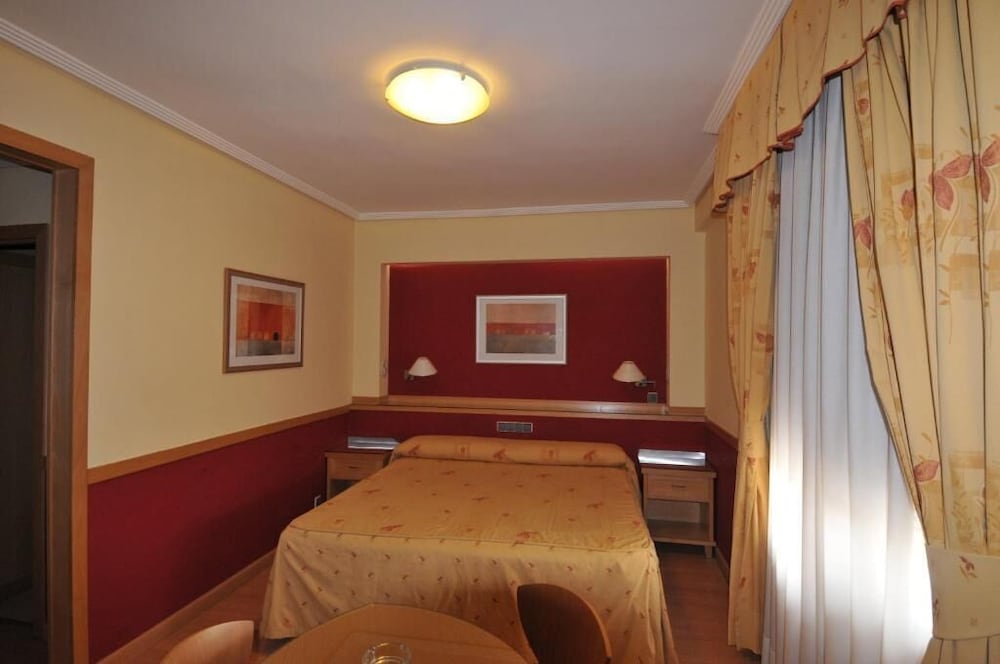 Hostal Los Gavilanes 2 34/50