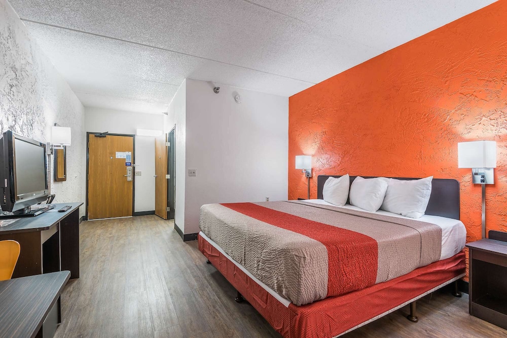 Motel6 Bridgeview, IL 25/64