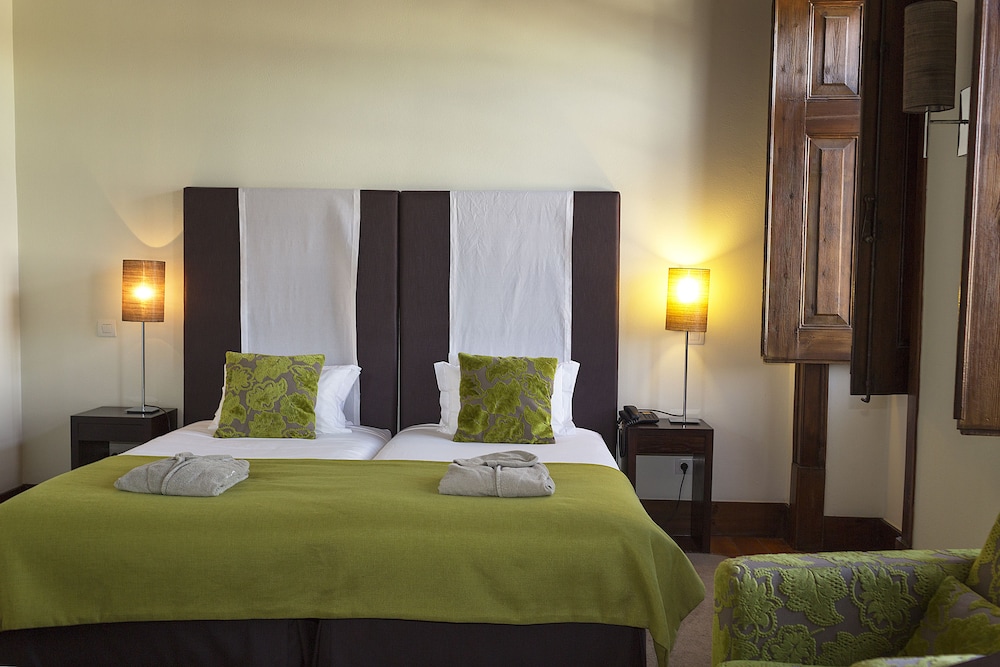 Hotel Lusitano 15/50