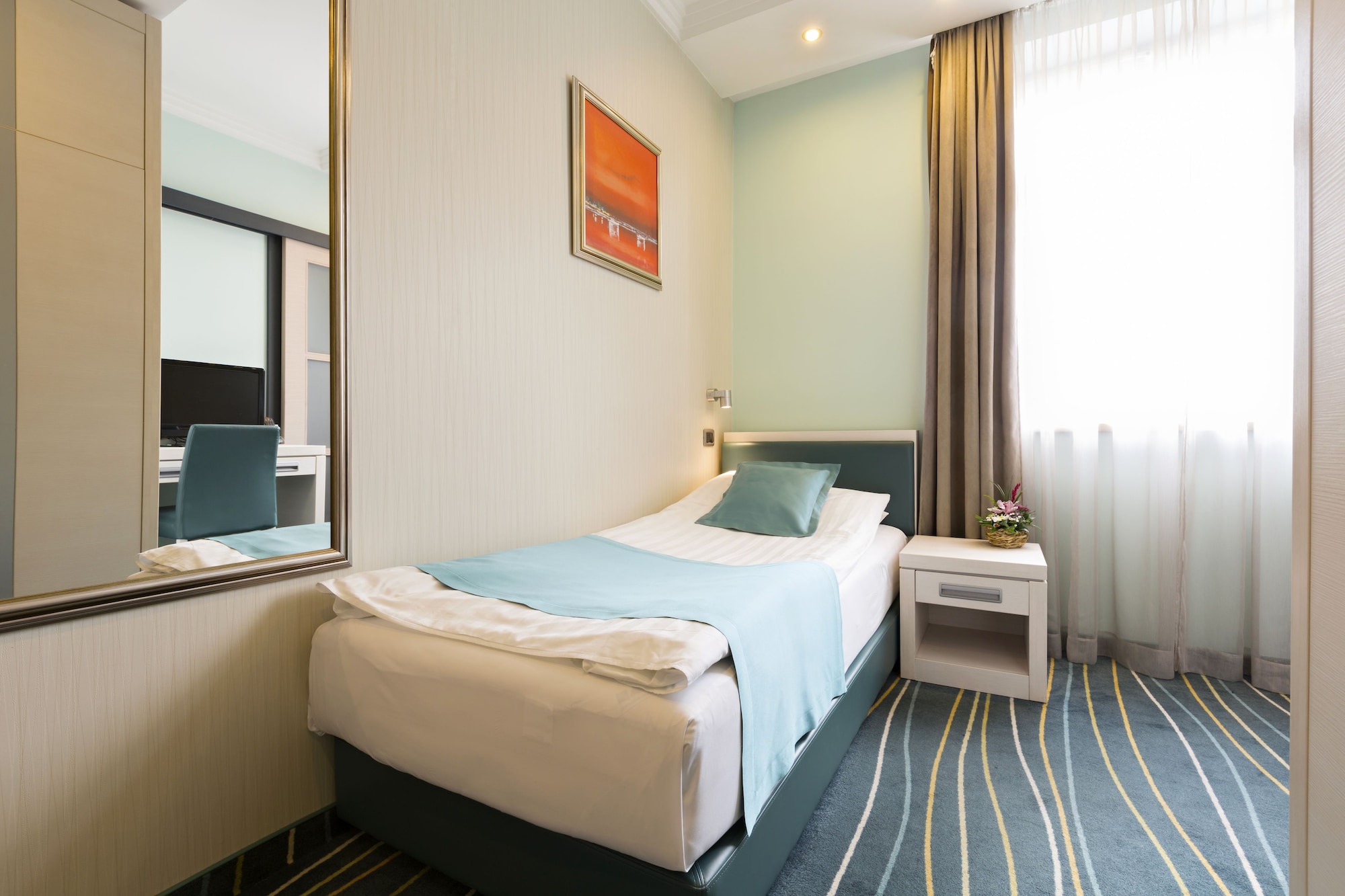 Economy Single Room