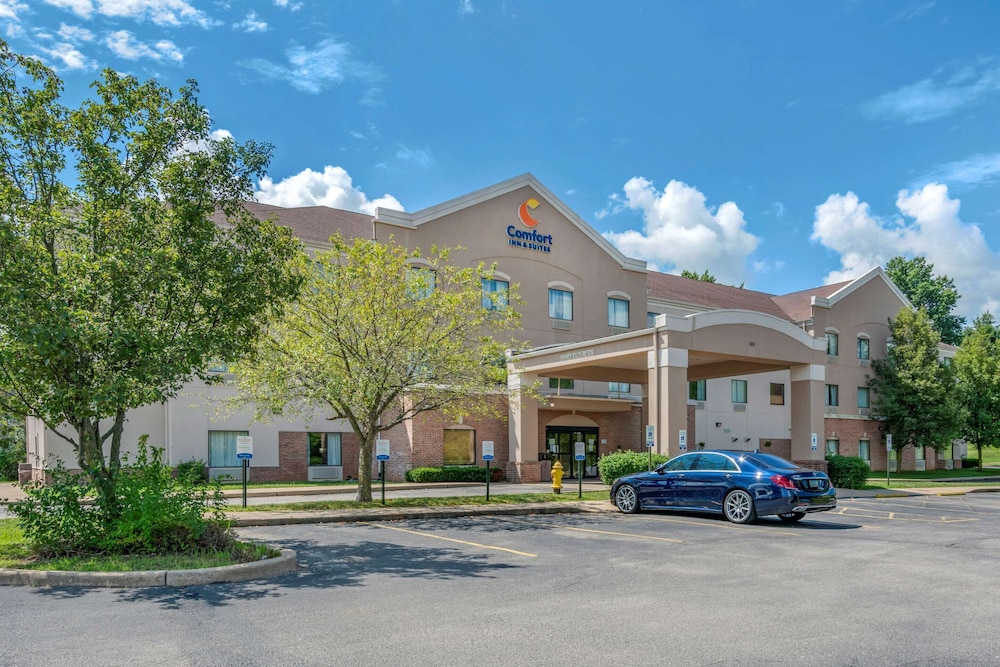 Comfort Inn & Suites St. Louis O Fallon 3/34