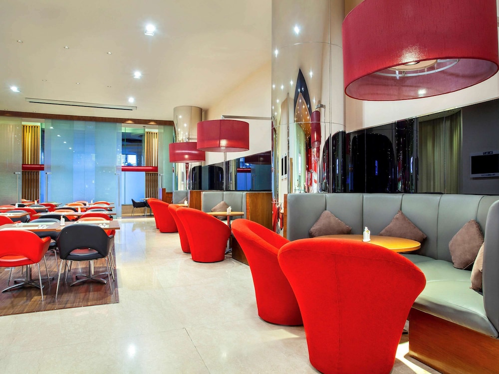 IBIS BANDUNG TRANS STUDIO 35/61