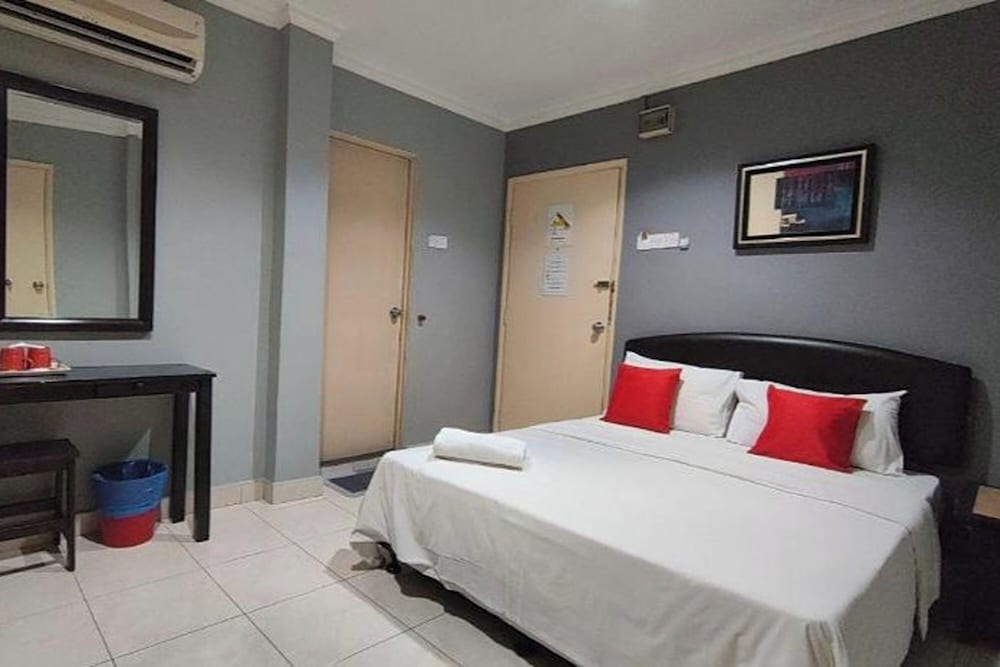 PUTERI AMPANG HOTEL 18/48