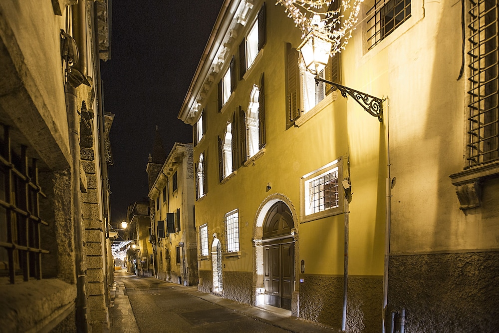 Residenza Palazzo Brenzoni 3/46