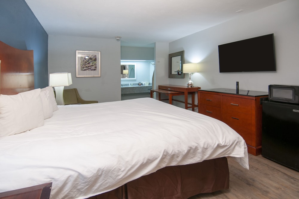 Best Price Motel & Suites 13/56