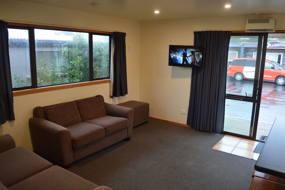 Dunedin Holiday Park &amp; Motels 28/47