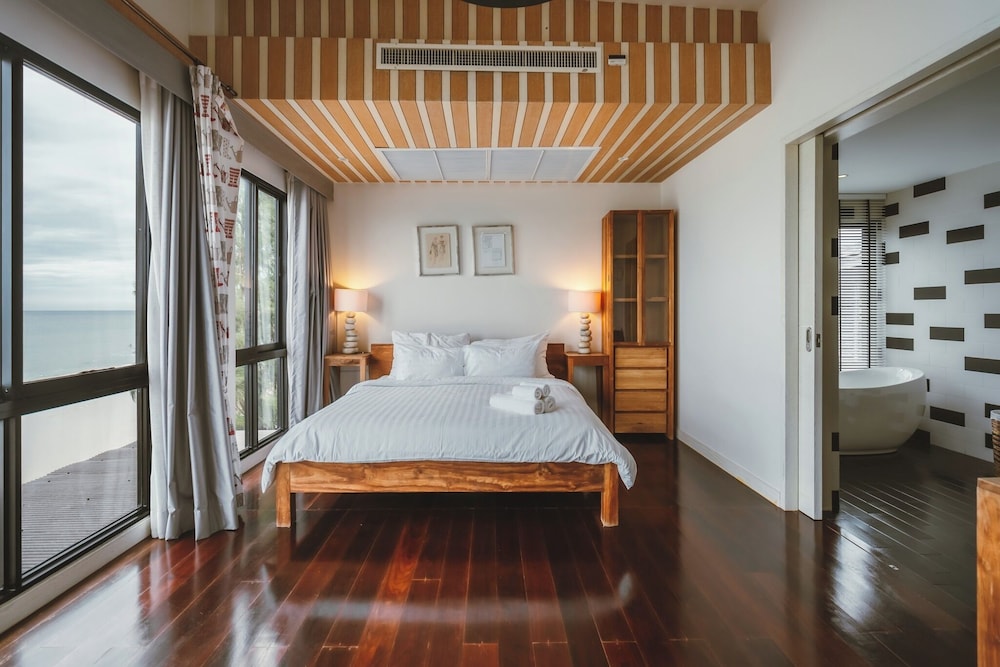 The Blue Sky Resort At Hua Hin 12/53