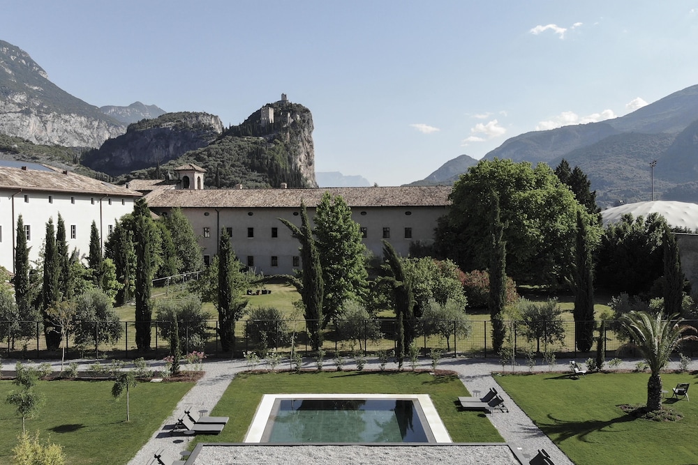 Monastero ARX VIVENDI 54/63