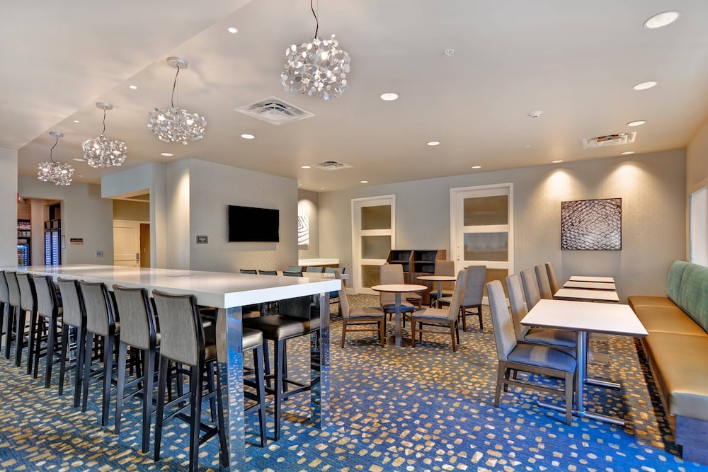 RESIDENCE INN JACKSON THE DISTRICT AT EASTOVER 53/63
