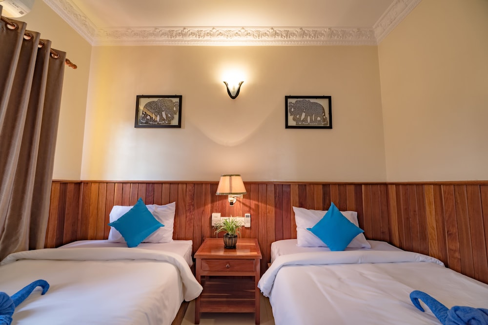 STANDARD, TWIN BEDS