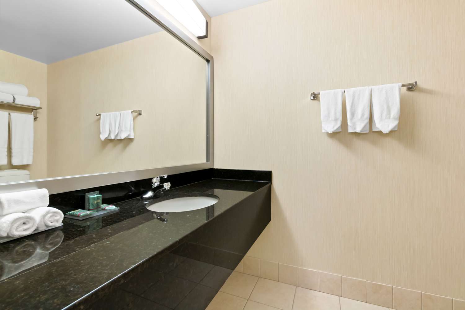Best Western Inn On The Bay 22/22
