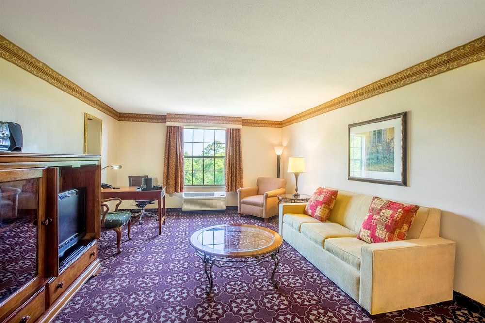 Cypress Bend Resort, a Wyndham Hotel 31/70