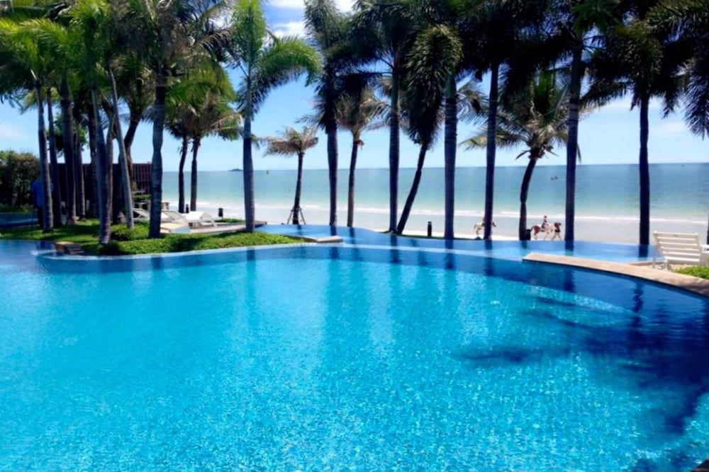 Baan San Ploen Condominium By Renvio 49/54