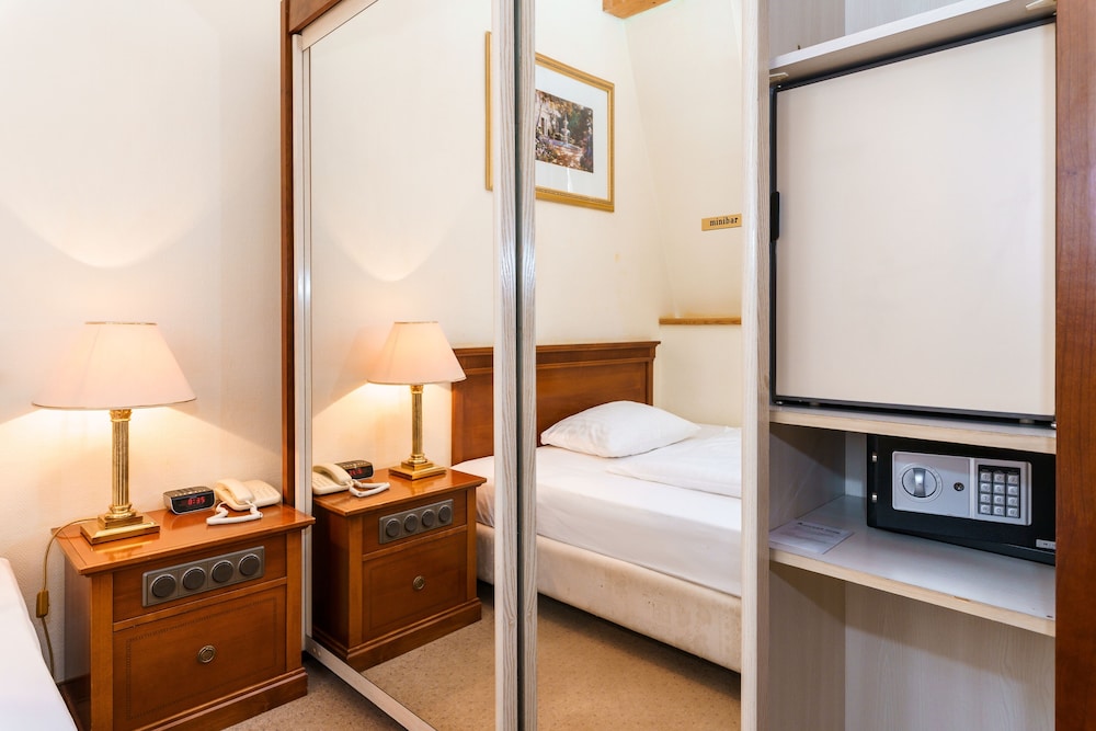 Spa Hotel Anglicky Dvur 13/50
