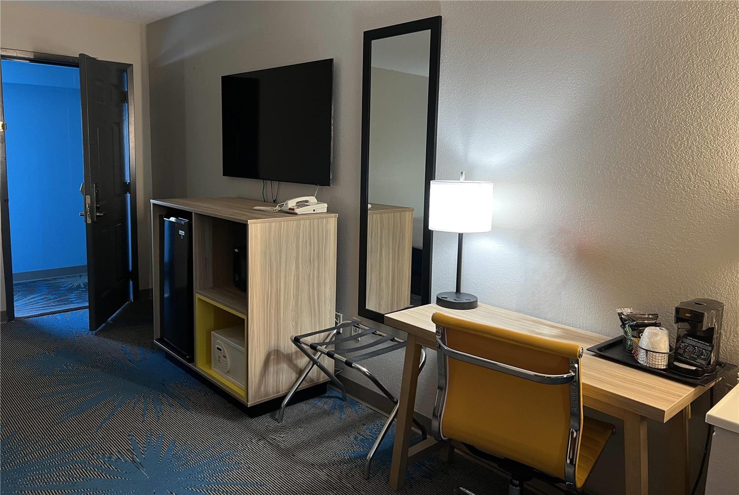 Days Inn by Wyndham Jamestown 35/37