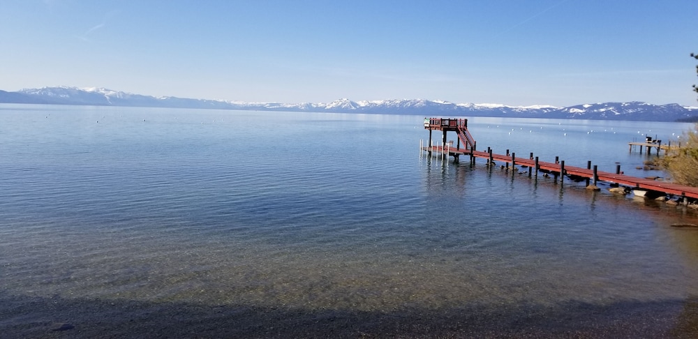 Edgelake Beach Club 47/50