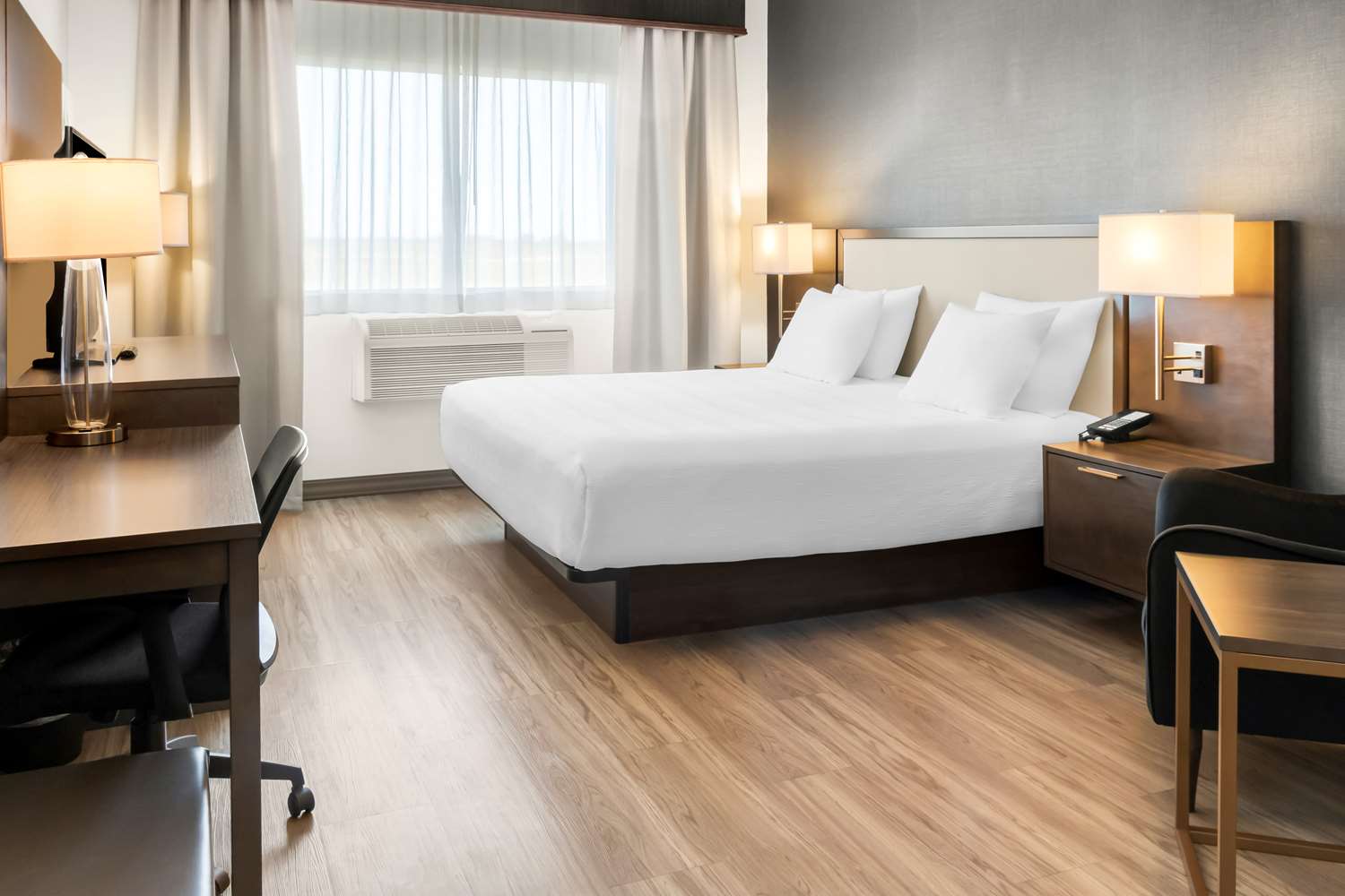 Best Western Plus Morden 3/15