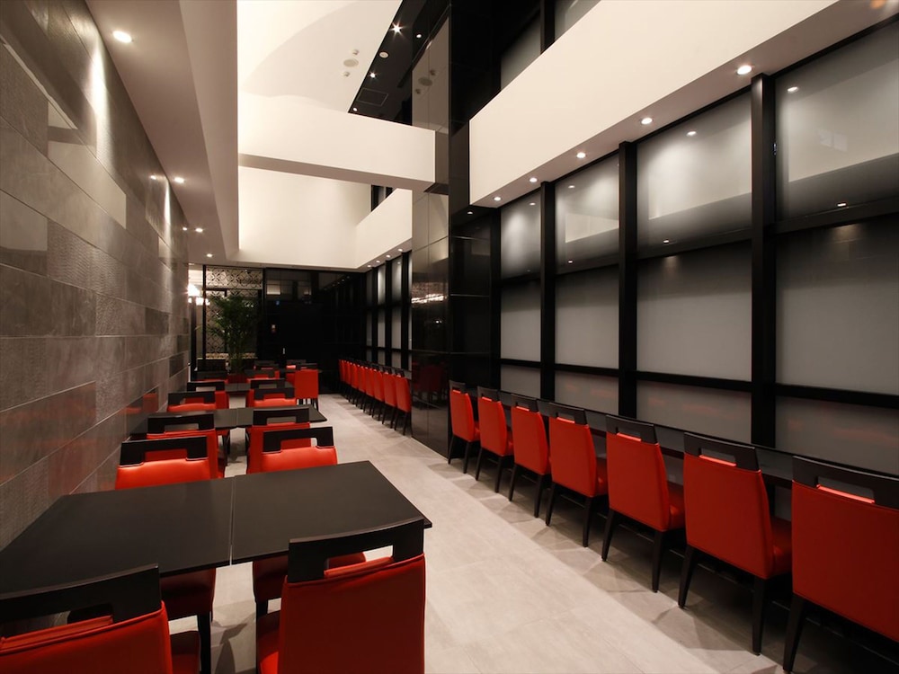 Hotel. Links Namba 47/51
