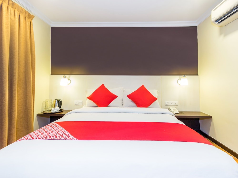 OYO 431 Hotel De Grand Orchard 9/20