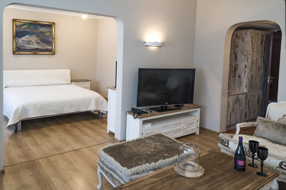 Hotel Moura 25/50