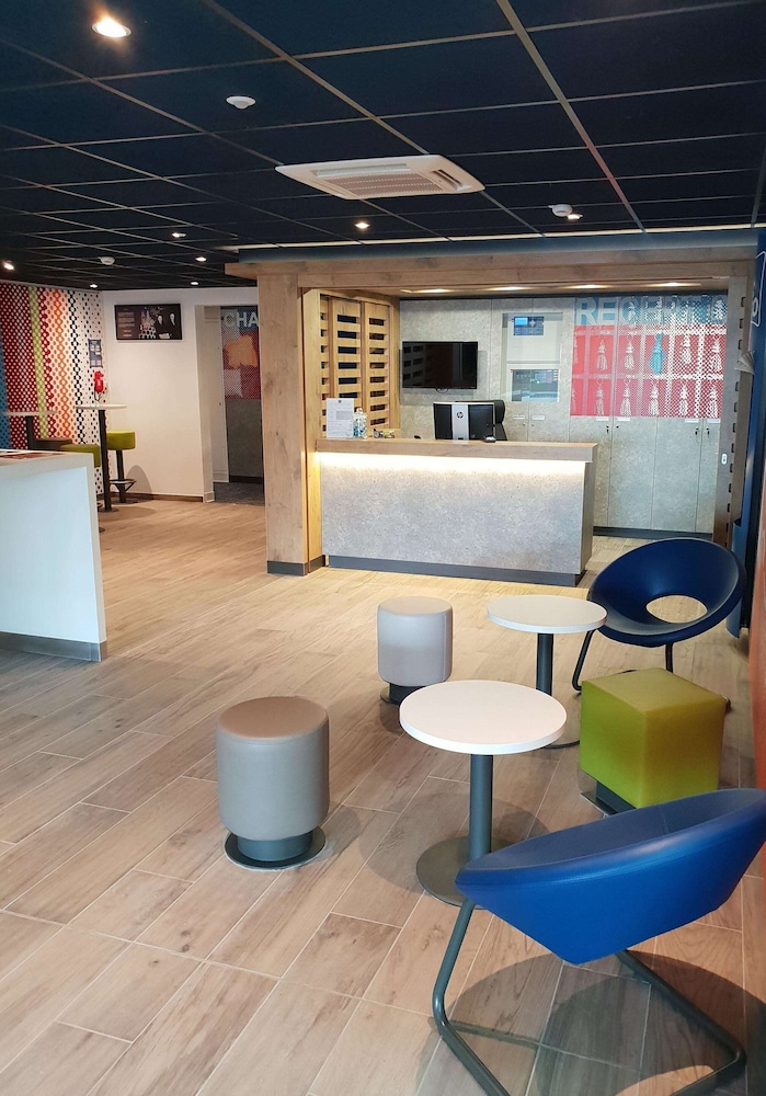 ibis budget Langres 8/52