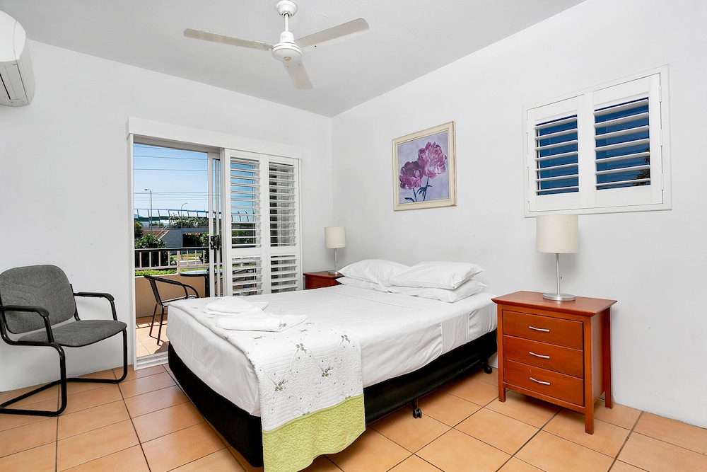 1 BEDROOM, APARTMENT