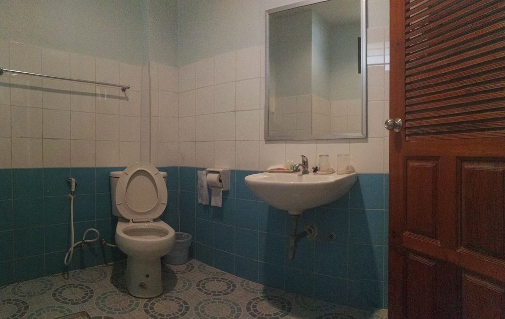 Aow Noi Sea View Resort 49/50