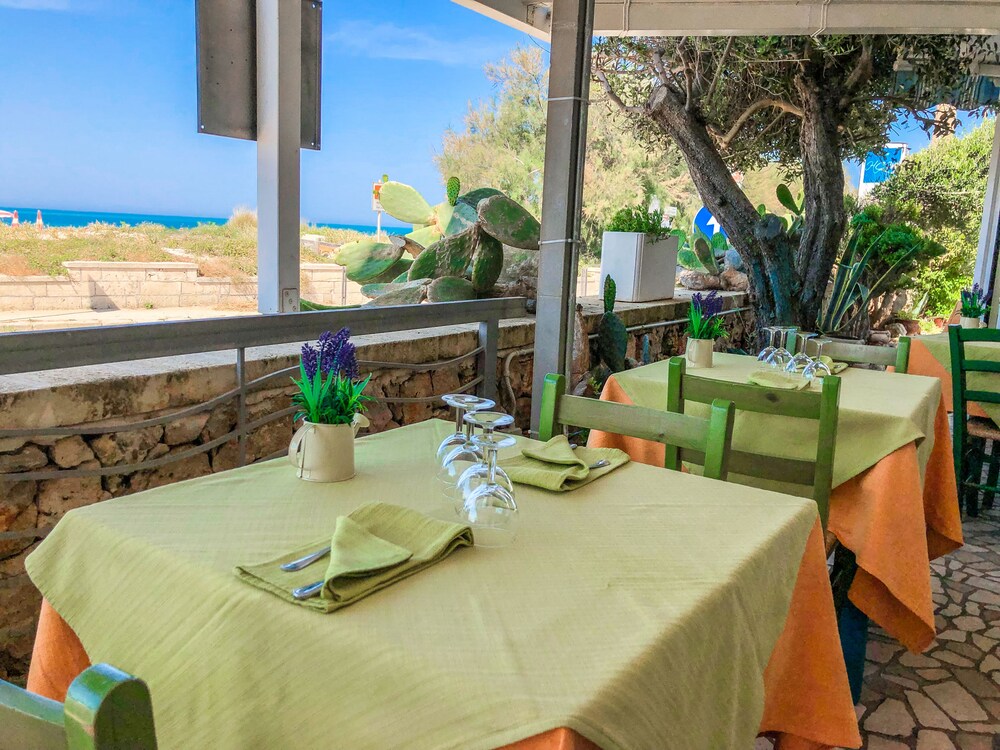 Hotel I Colori Del Mare 12/73