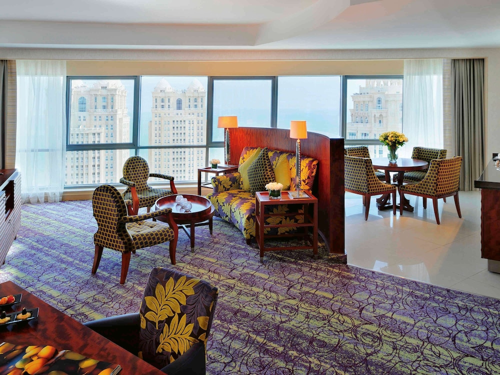 Qabila Westbay Hotel by Marriott 50/65