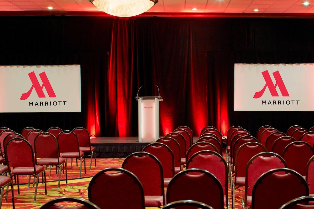 Chicago Marriott Northwest 27/27