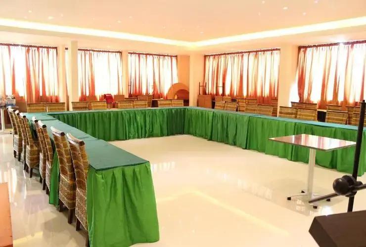 Pundi Rejeki Hotel 30/32