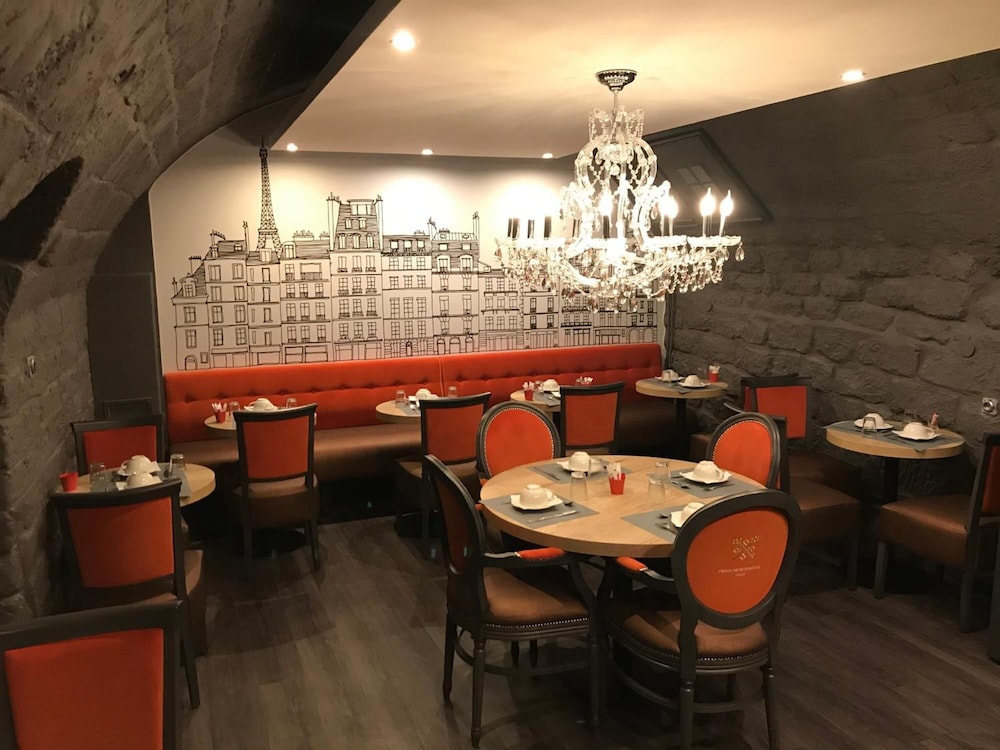 HOTEL DE PARIS MONTMARTRE 24/29