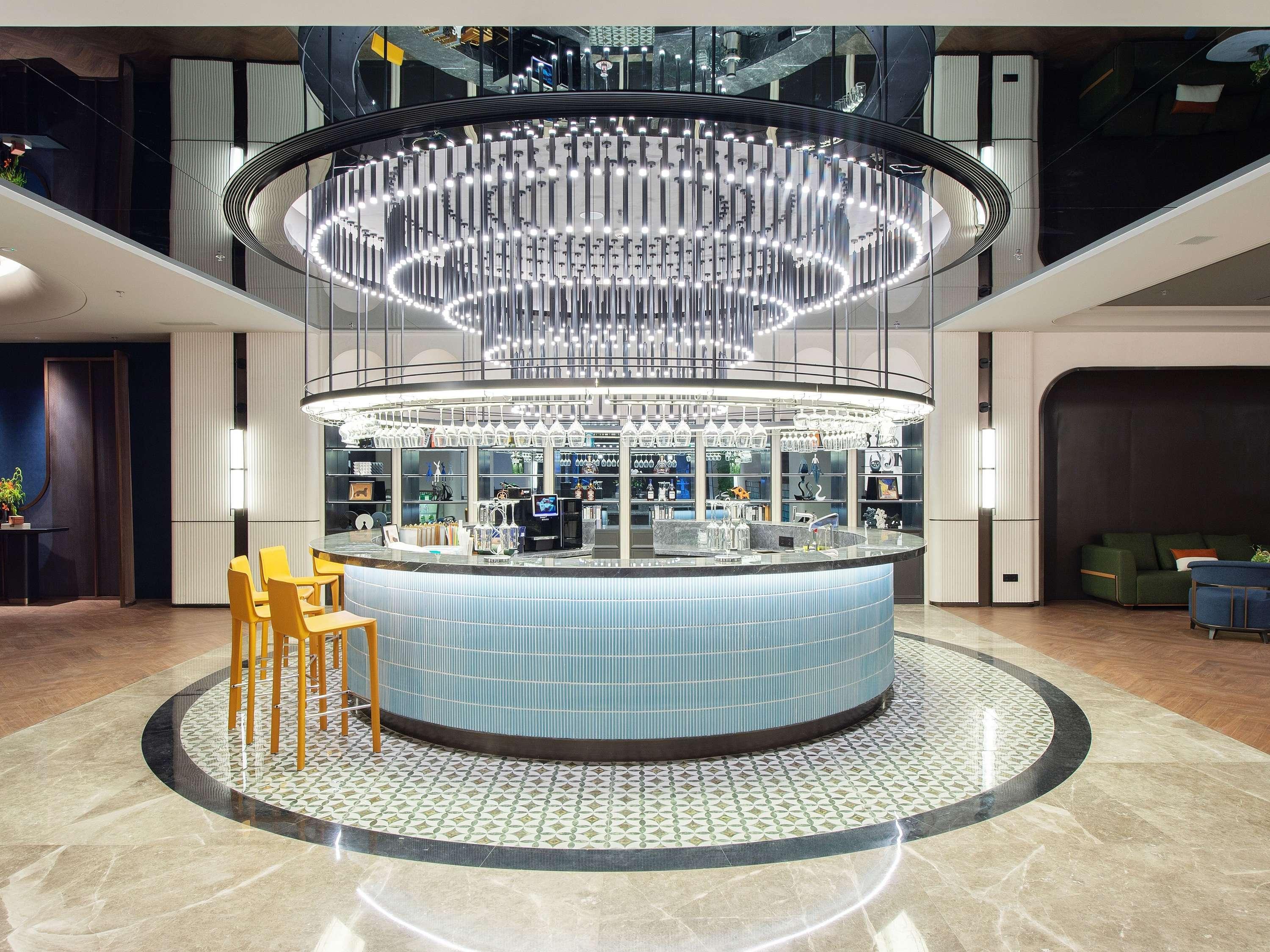 Novotel Dalian Zhongshan Square 6/36