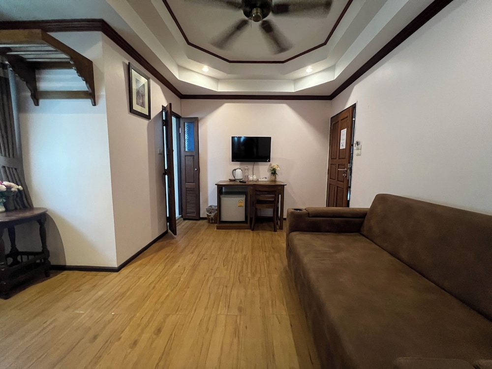 Pha Thai House 31/50