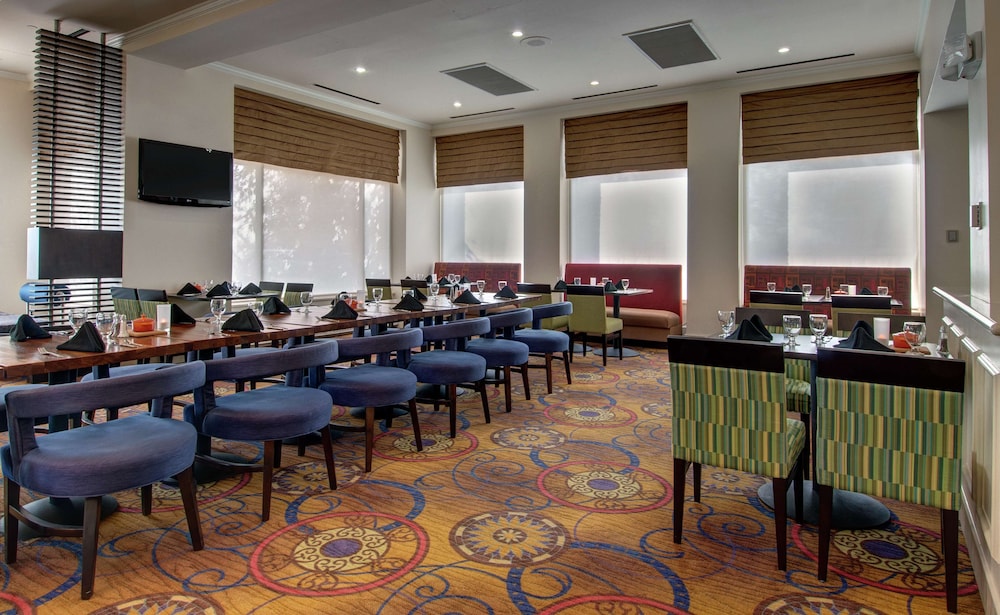 Hilton Garden Inn Detroit Metro Airport 45/45