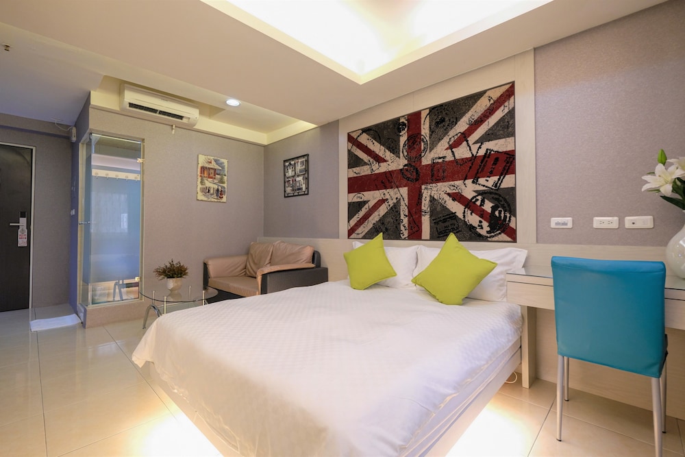 Lj Hotel 18/65