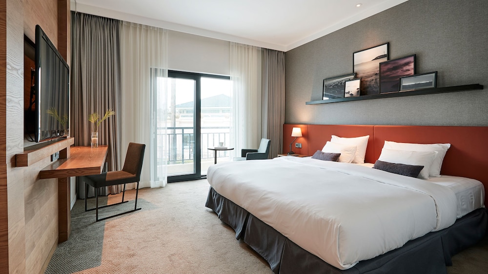 The Suites Hotel Jeju 21/73
