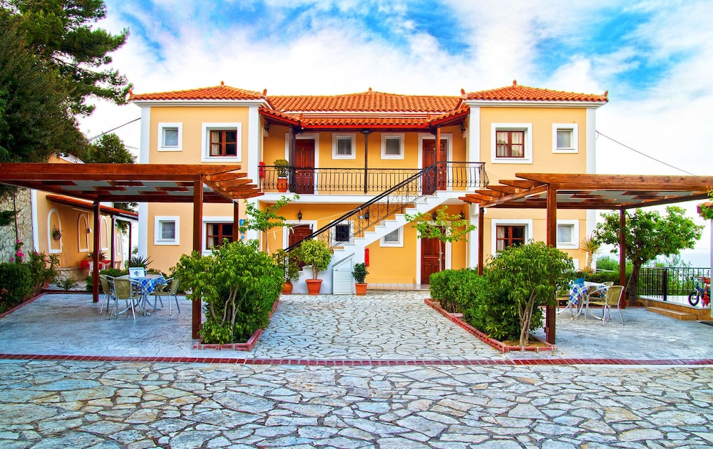 Villa Contessa 5/50