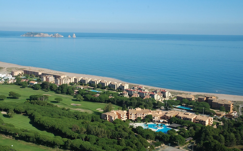 La Costa Golf and Beach Resort 44/50