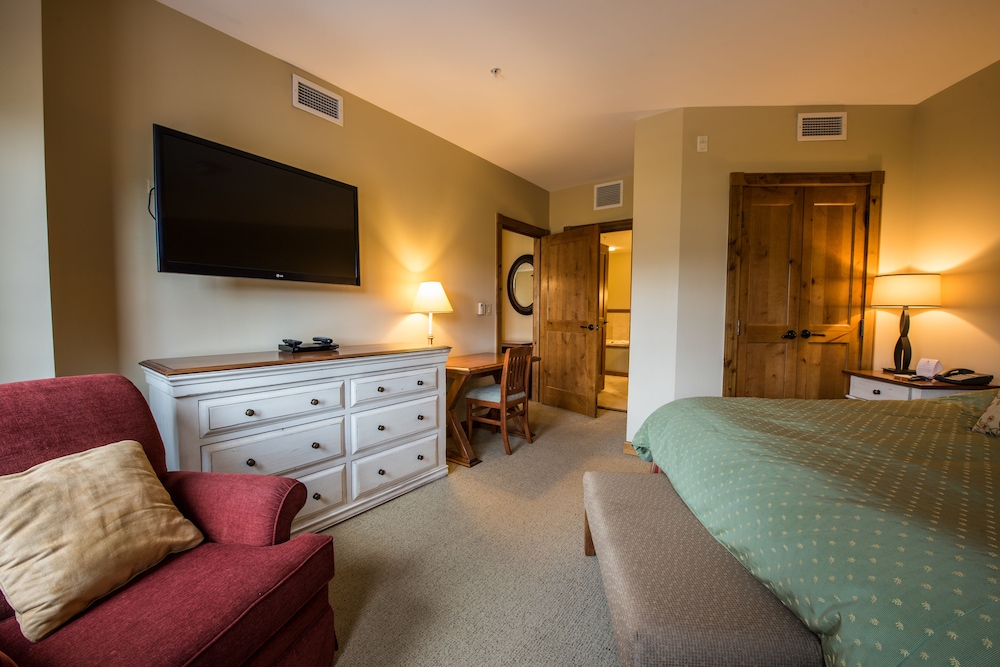 The Lodge At Mountaineer Square 21/34
