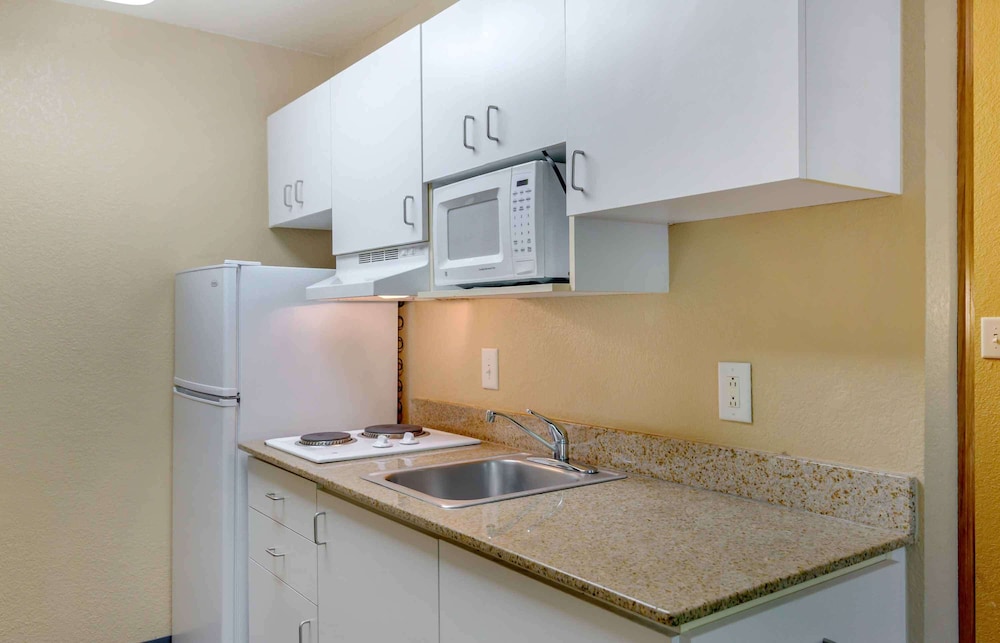 Extended Stay America - Atlanta-Perimeter-Peachtree Dunwoody 35/39