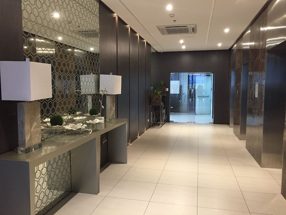 Premium Residence The Currency Ortigas 10/50