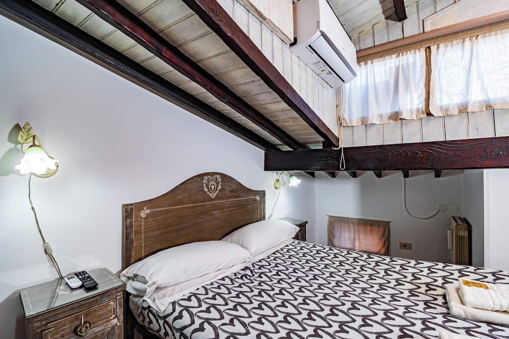 The House In Trastevere 22/48