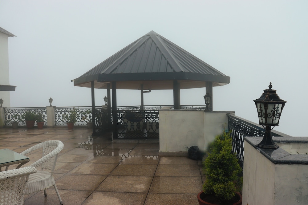 Lobby at Rosetum Kasauli, KASAULI