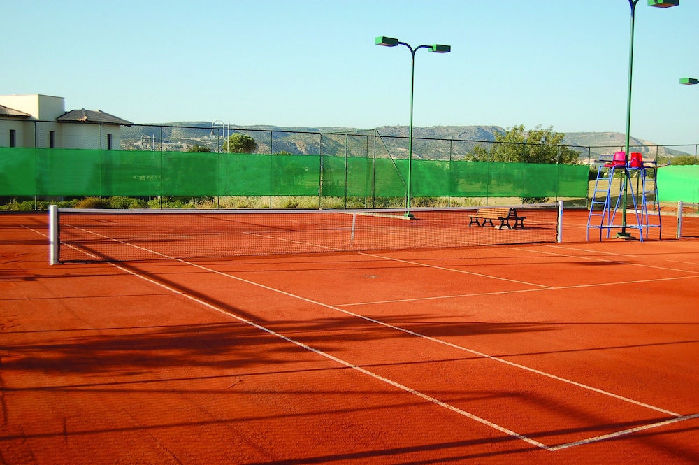 Aphrodite Hills Rentals - Superior Villas 24/50