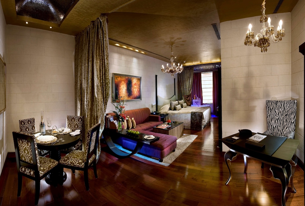 Radisson Blu Mbd Hotel Noida 30/50