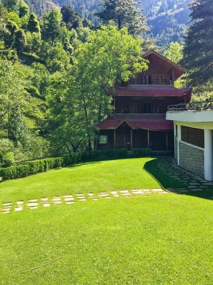 MANU ALLAYA(The Resort Spa in the Himalayas) 47/50